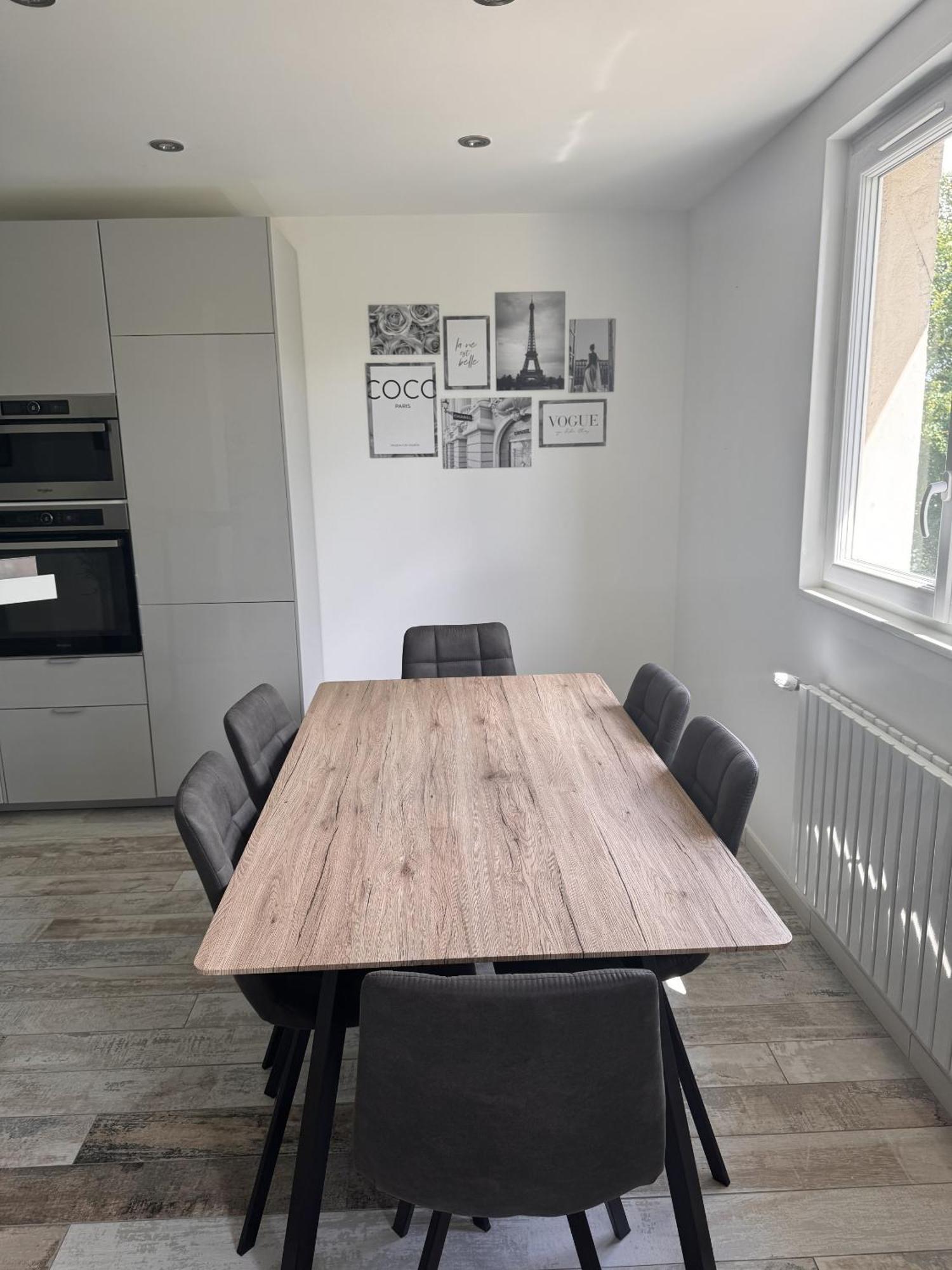 Cote Seine Apartment